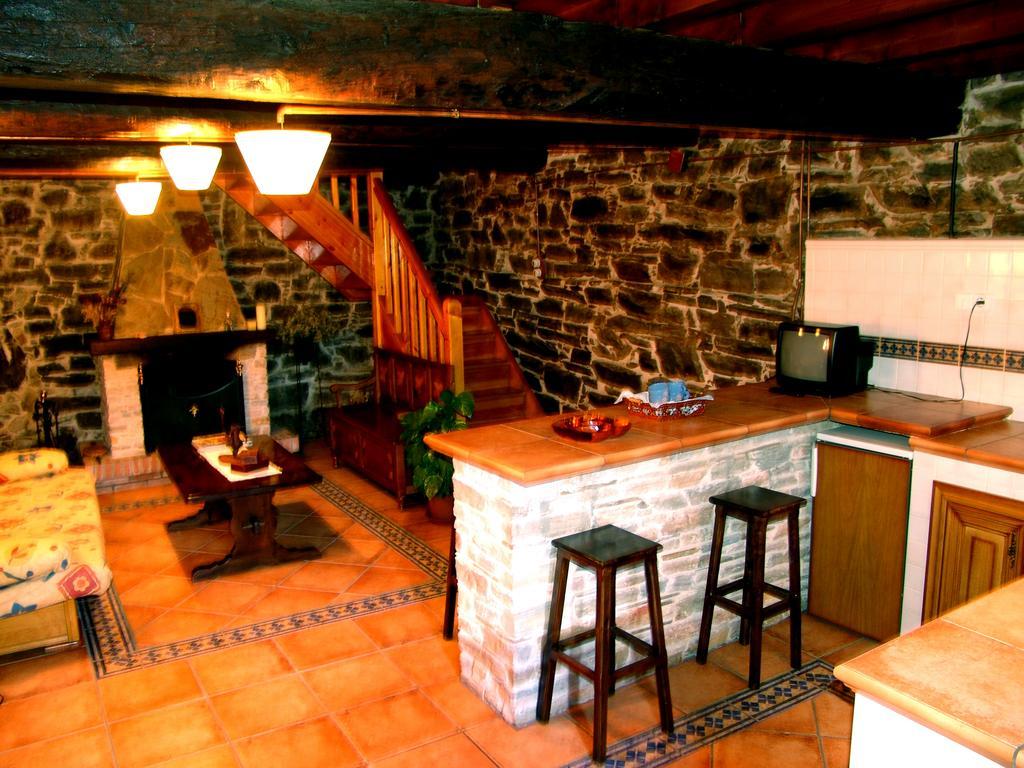 Trabadelo Casa Rural Rosalia מראה חיצוני תמונה